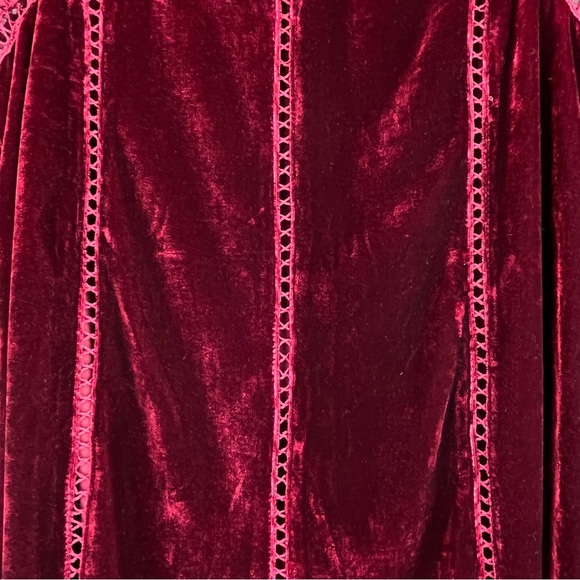 Lulus Love Me Always Dress Burgundy Velvet  Crocheted Lace Sleeves Shift Sz XS - Picture 13 of 16